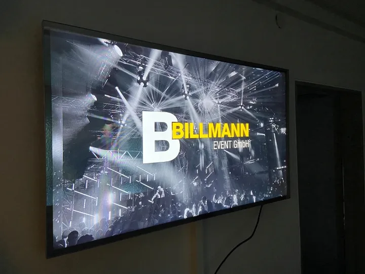 Samsung FullHD Display